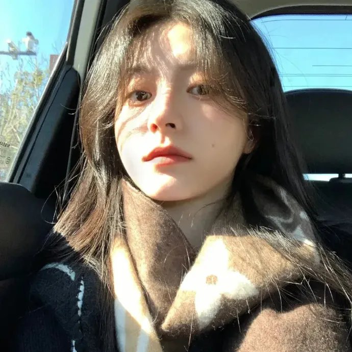 和离回娘家住茅草屋，赚钱养崽忙